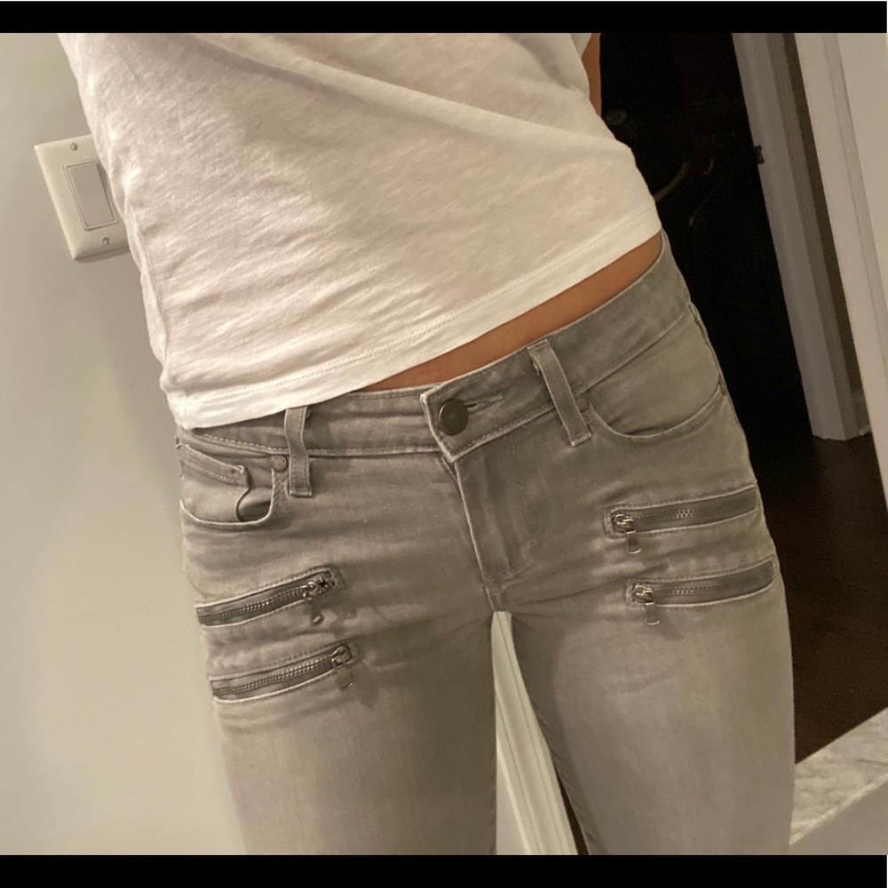 Paige jeans 26 Edgemont ultra skinny mid rise